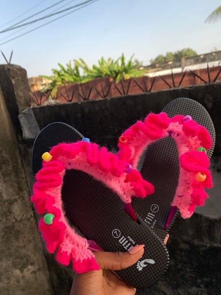 Sandales tricotées élégantes