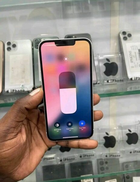 iPhone 13 Blanc Rénové