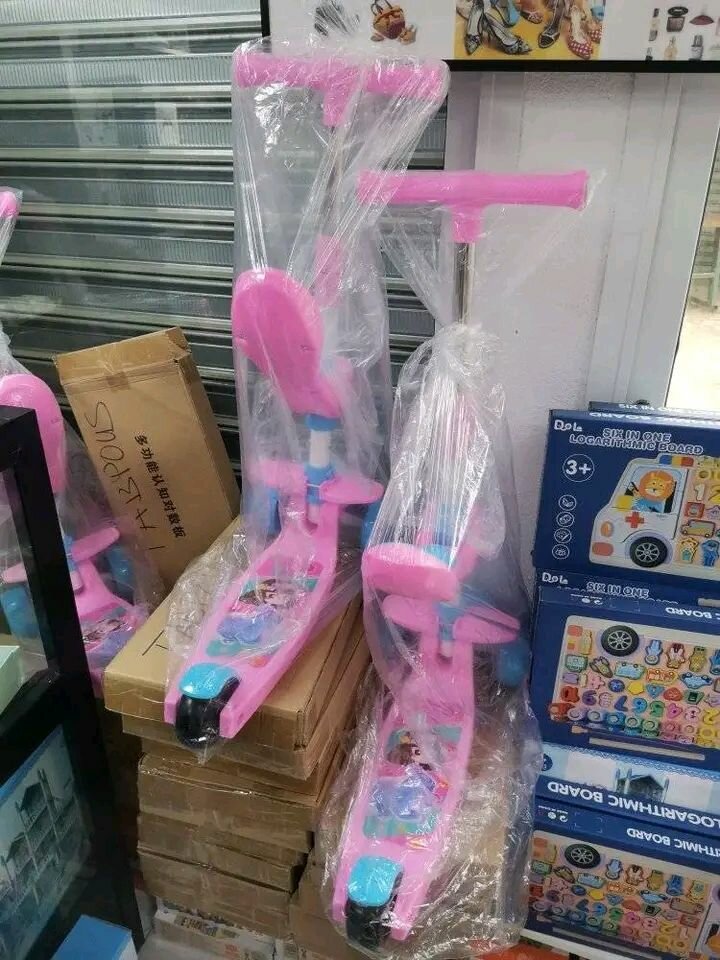 Trottinette Enfant Rose Lumineuse