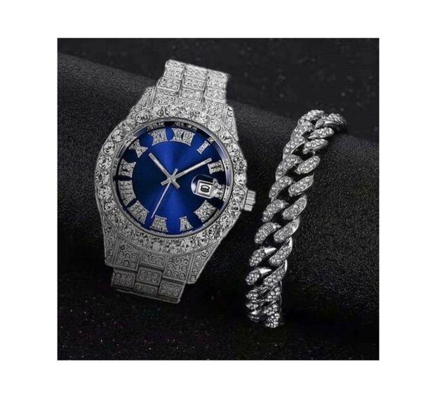 Montre luxe incrustée diamants