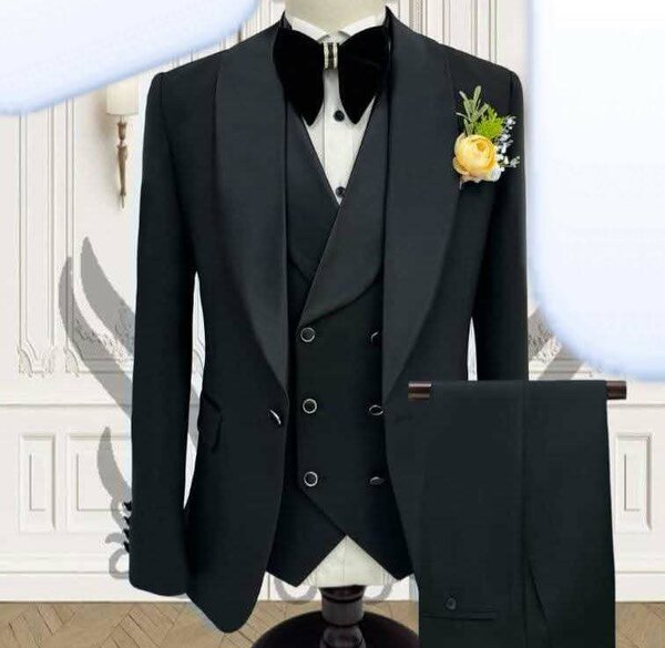 Costume de Mariage Élégant