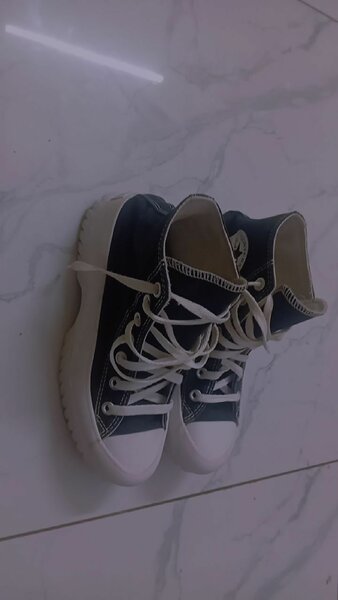 Baskets montantes noires unisexes