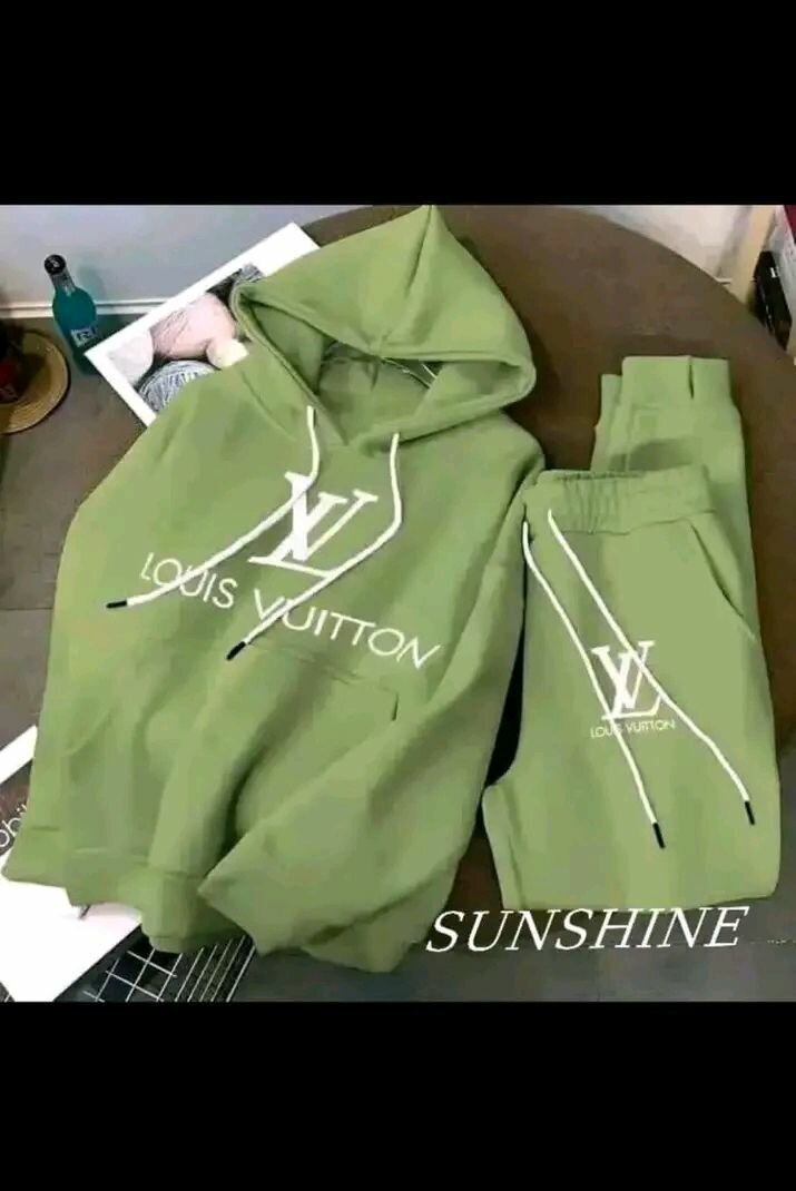 Ensemble T-shirt et Short Sportswear