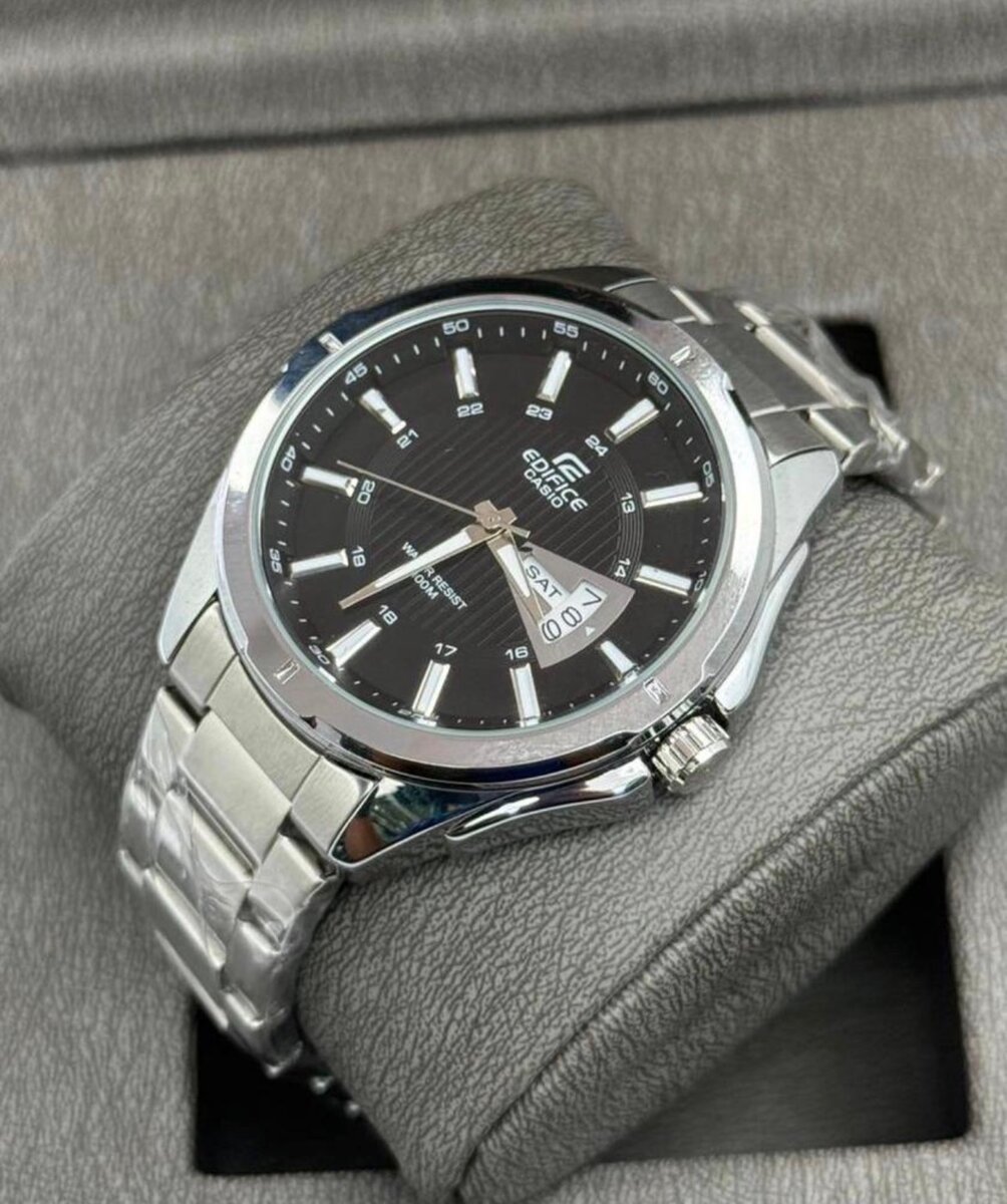 Montre édifice casio