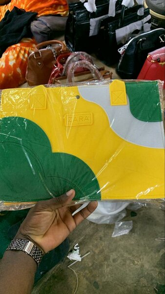 Sac fourre-tout ZARA coloré