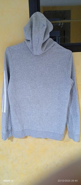 Sweat à capuche Adidas gris