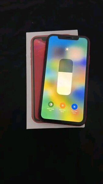 iPhone XR Rouge Débloqué