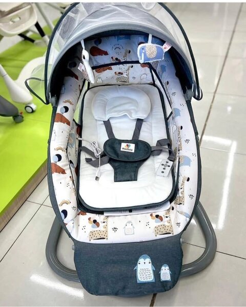 Transat bébé avec canopy