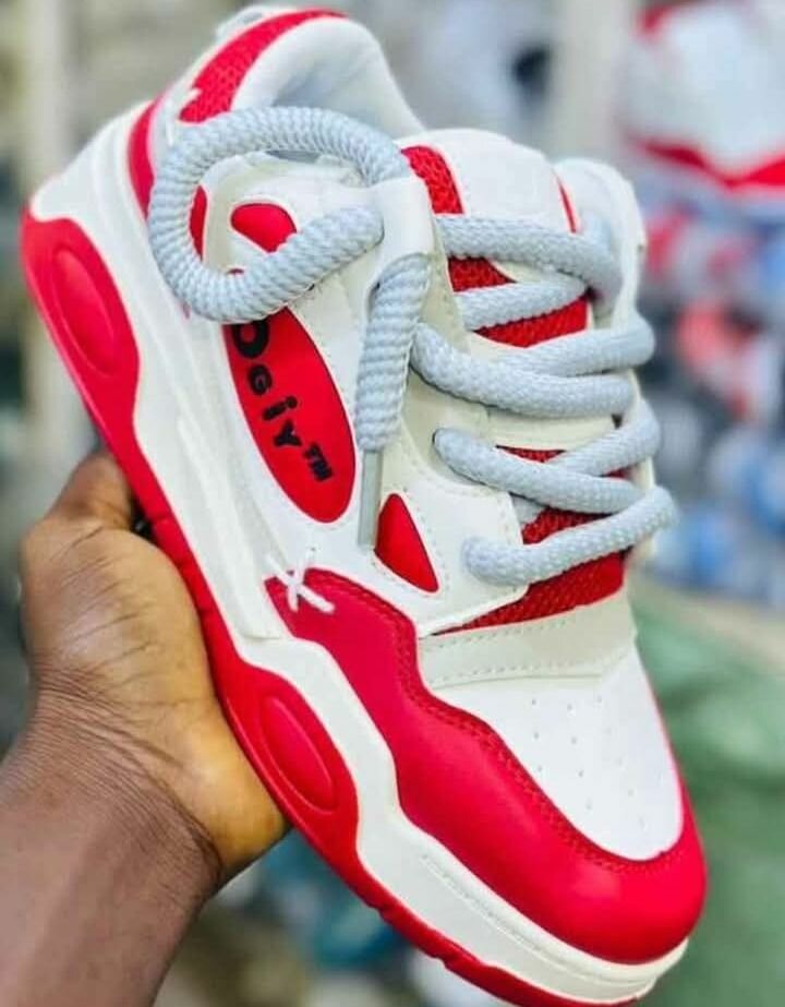 Baskets colorées tendance