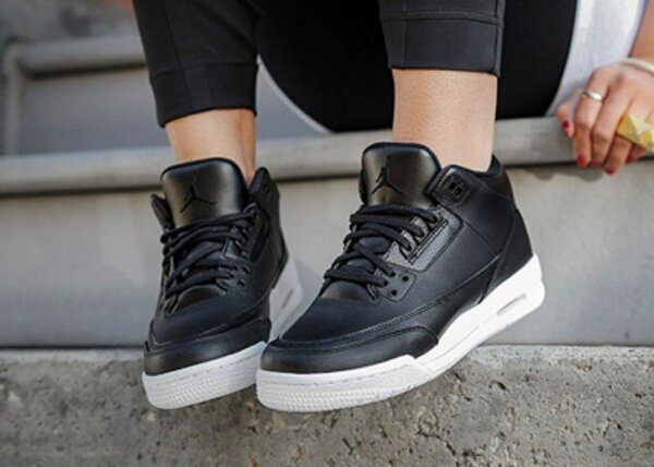 Baskets noires homme sport