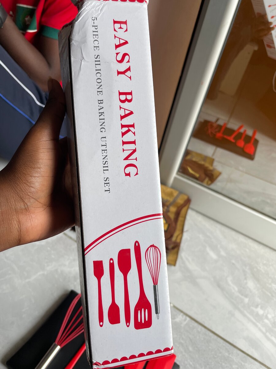 Set d'ustensiles rouge