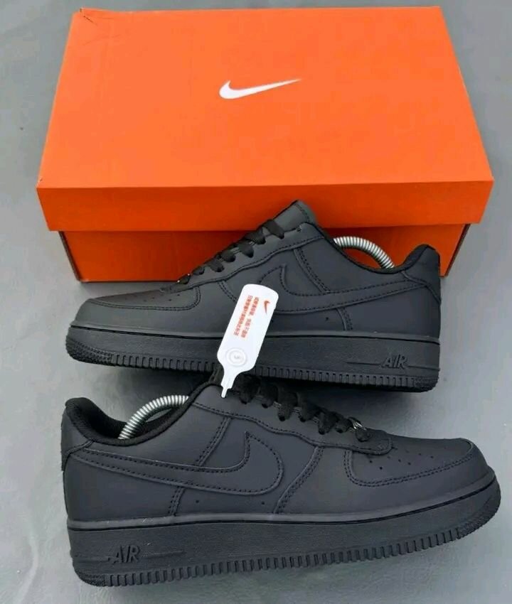 Sneakers noirs élégants
