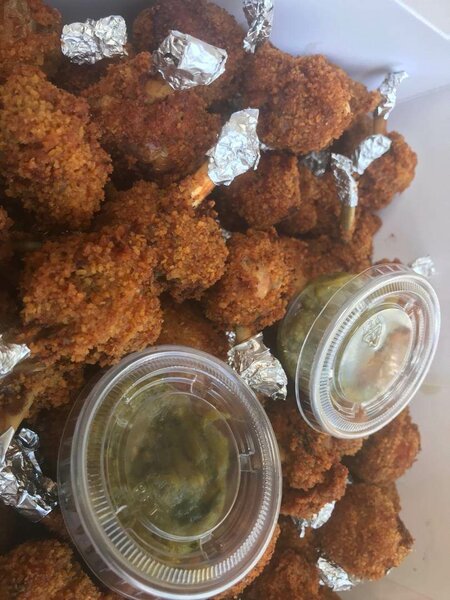 Ailes de poulet épicées (15)