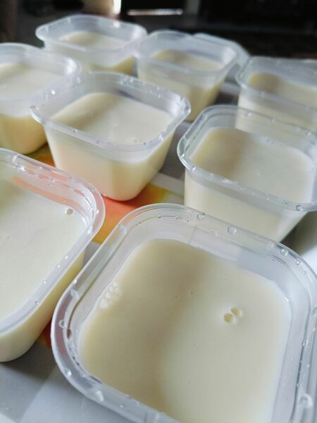 Super lait caillée en boîte