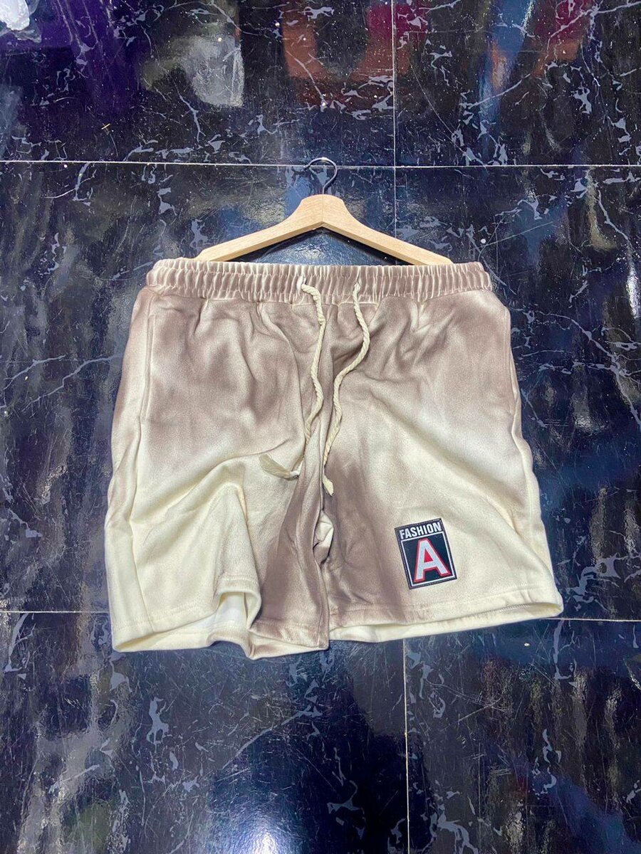 Shorts dégradés style urbain