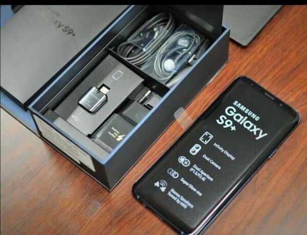Samsung Galaxy S9+ Smartphone
