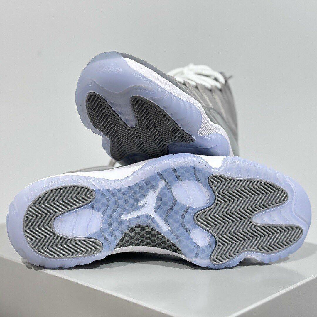 Jordan 11