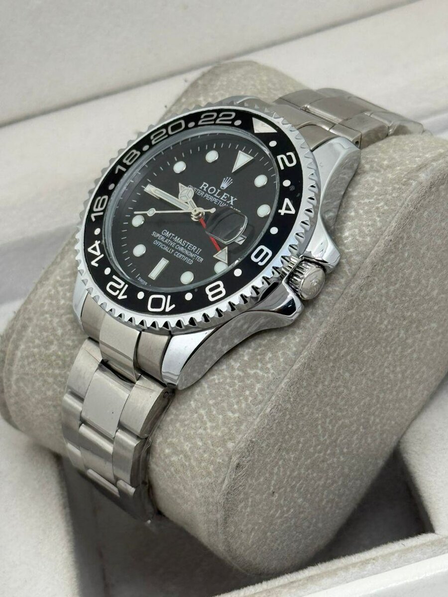 Montres GMT de luxe en acier