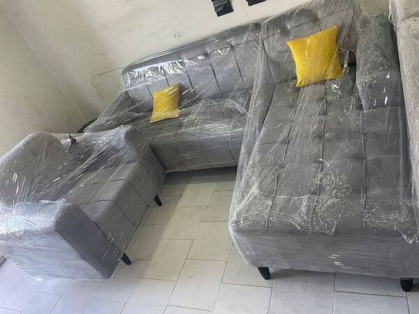 Canapé d'angle moderne gris