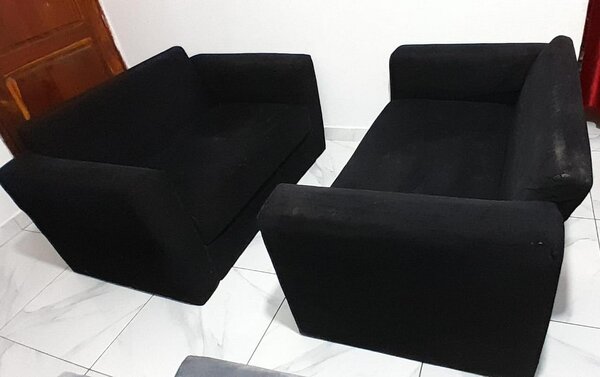 Canapé modulable noir en tissu