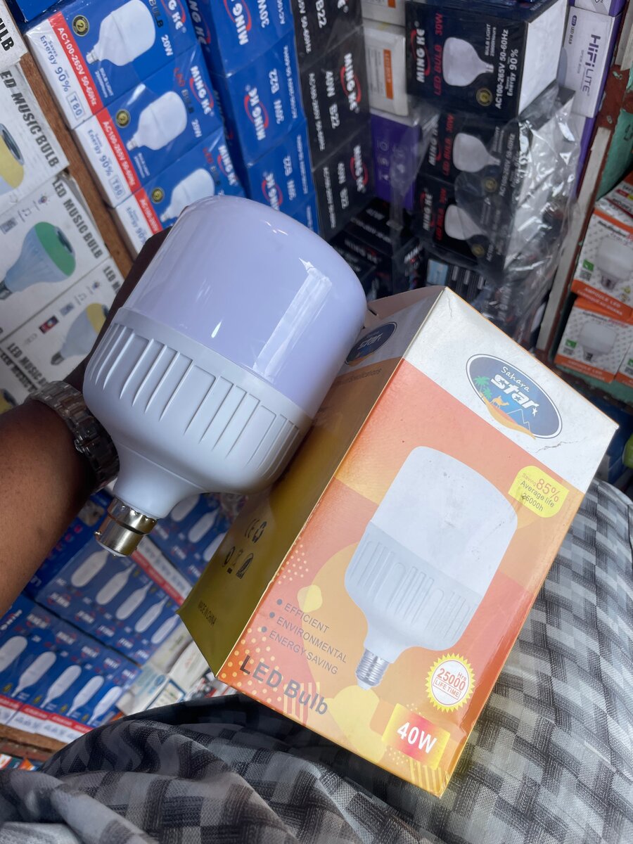 Ampoule LED Starck 40W