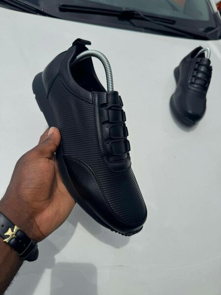 Baskets noires élégantes