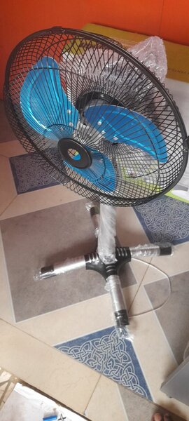Ventilateur sur pied puissant