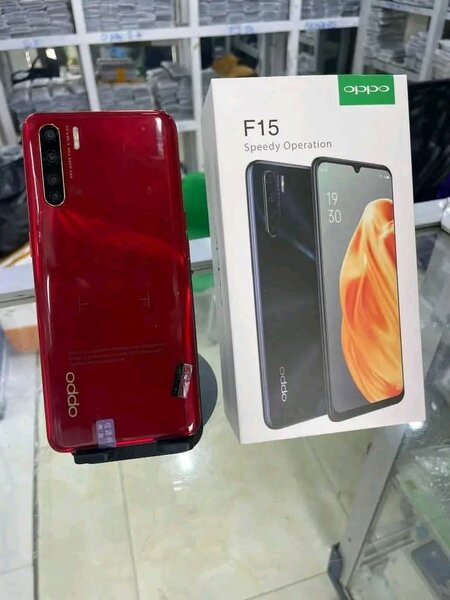 OPPO F15 Smartphone Rouge