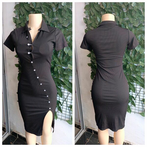 Robe élégante noire ajustée