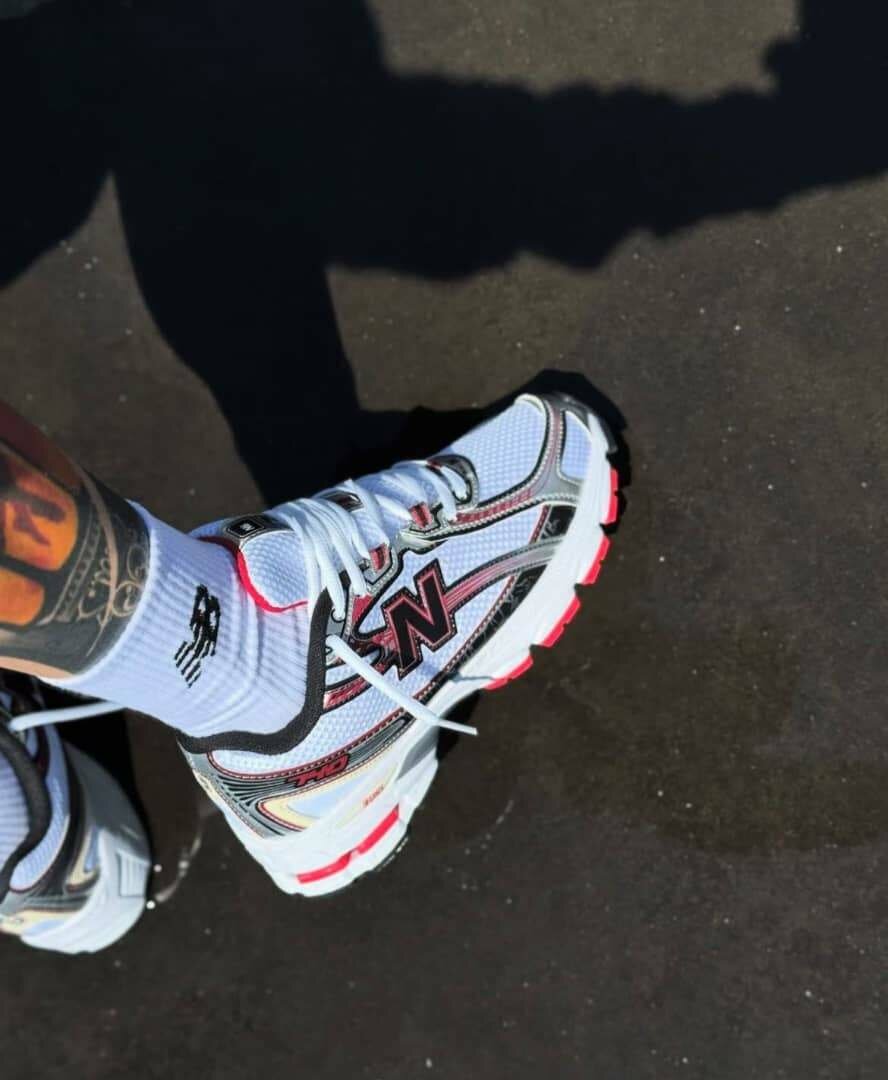 New Balance 740 Blanc Infrared