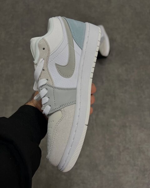 Baskets basses blanches homme