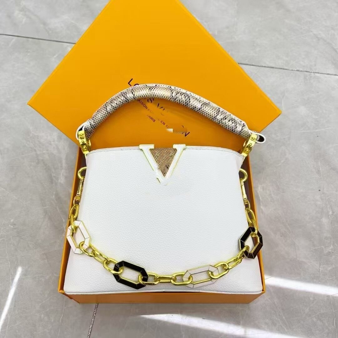 Sac à main blanc élégant