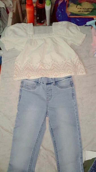 Set enfant floral et jeans