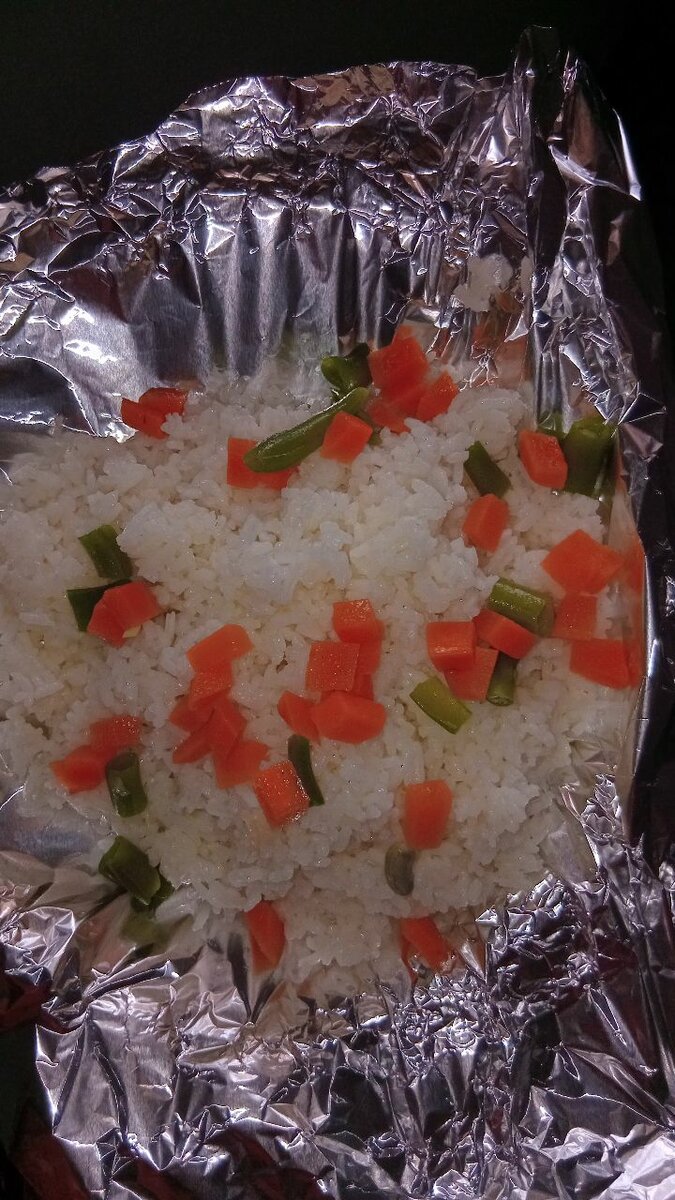 Plat de riz et poulet sauce