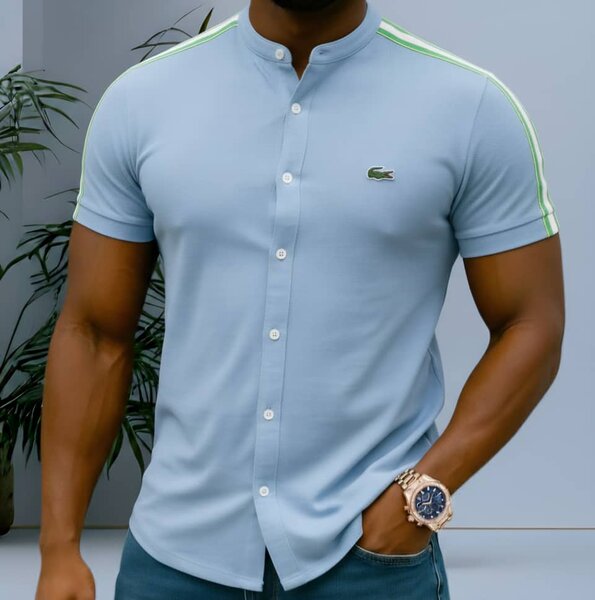 Polo à boutons élégant
