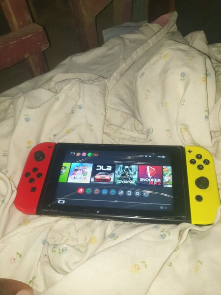 Console Nintendo Switch Neon