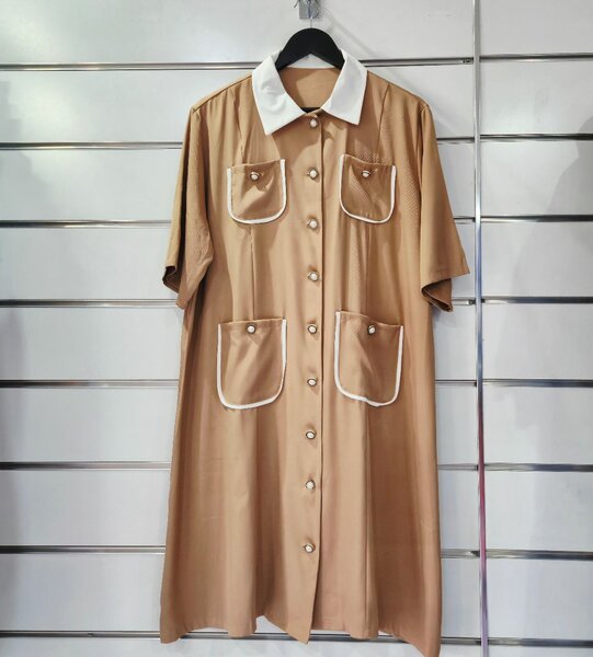 Robe professionnelle beige