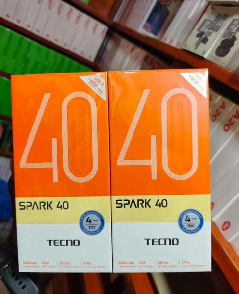 Smartphone Tecno Spark 40 128GB
