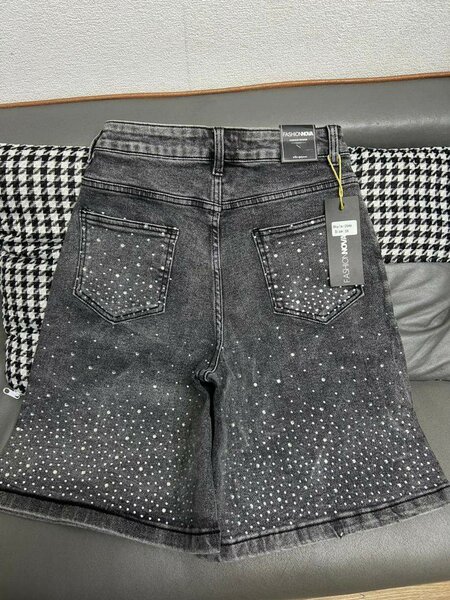Short en jean noir élégant