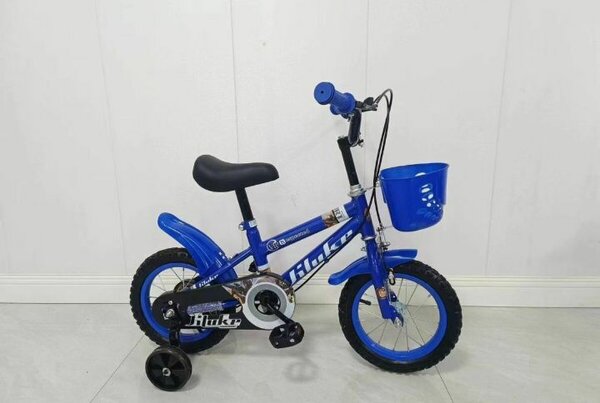 Vélo enfant avec panier