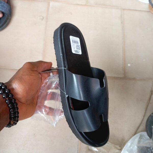 Sandales confortables unisexes