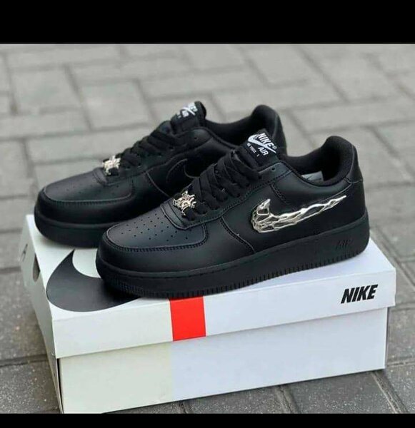 Nike Air Force 1 Noir