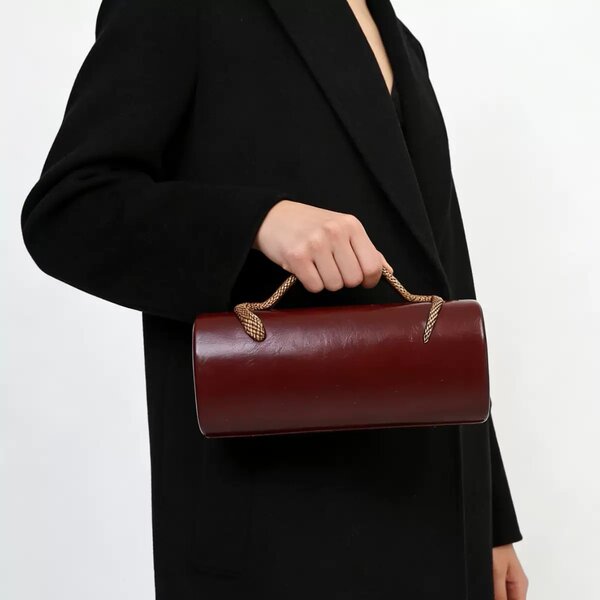 Sac à main en cuir bordeaux