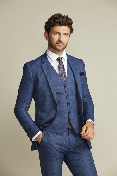 Costume bleu élégant homme