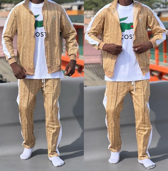 Complet Lacoste
