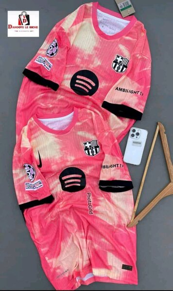 Maillot de Foot Réplique