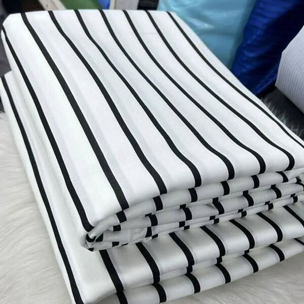 Tissus en coton rayé