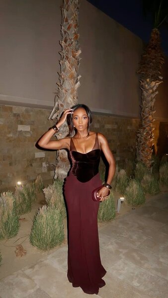 Robe longue en velours élégante