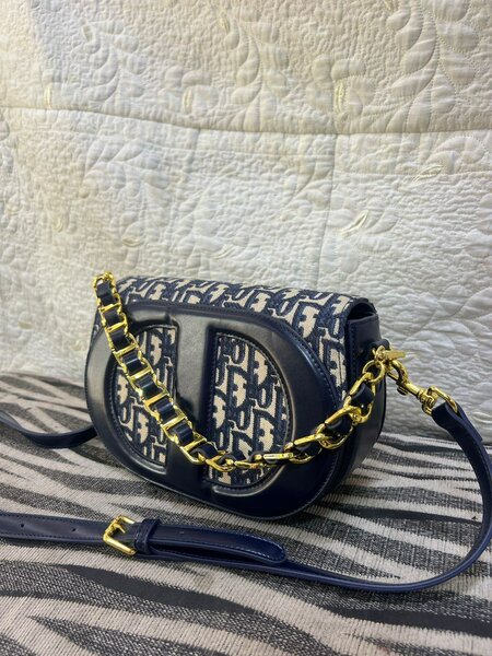 Elegant Designer Handbags