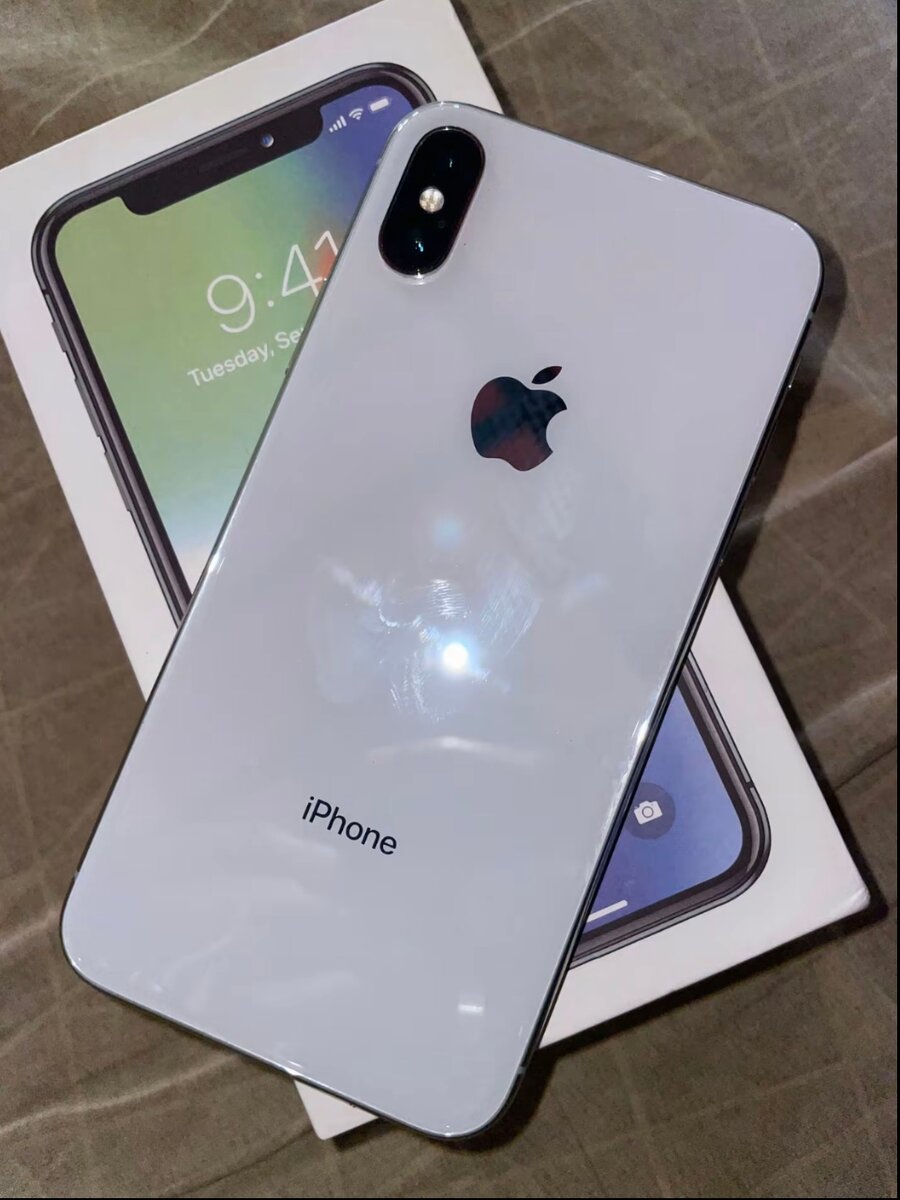 iPhone X 64GB Reconditionné